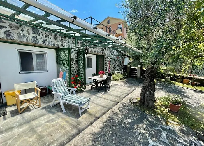 Rosy - Levanto, 5 Terre * ليفانتو